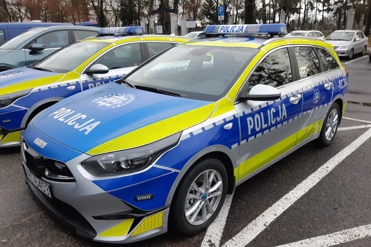 Zasady bezpieczeństwa na drodze po deszczu