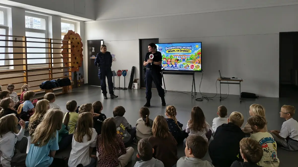 Profilaktyczne zajęcia o bezpieczeństwie dla uczniów w Toruniu