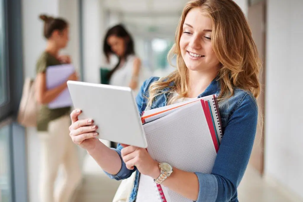Ważne informacje dla studentów pobierających rentę rodzinną