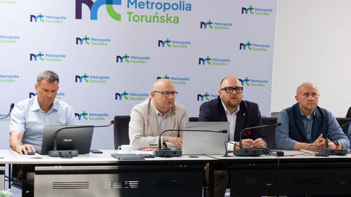 Koncepcja metropolitalnego transportu publicznego w Toruniu