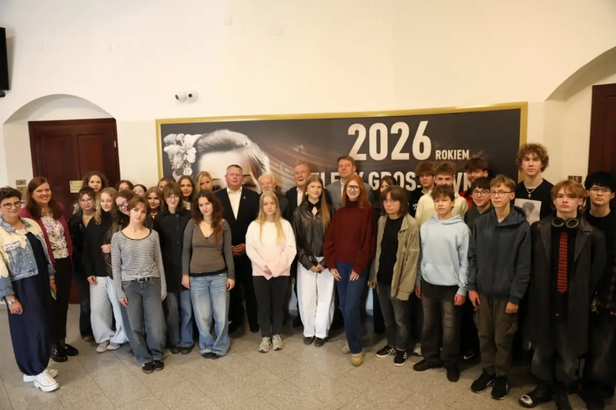 Lekcja samorządowa dla uczniów toruńskiego liceum