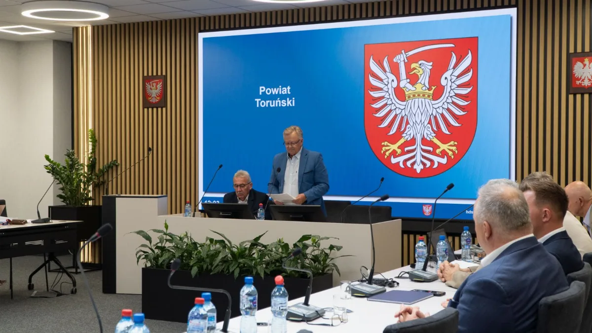 XXV sesja Rady Powiatu Toruńskiego: Wotum zaufania i absolutorium dla Zarządu