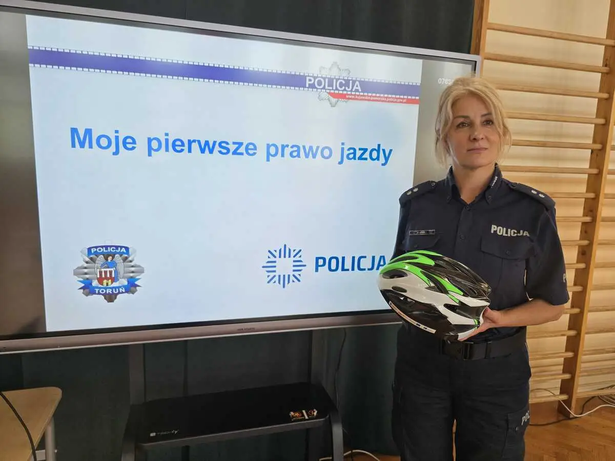 36 kasków dla młodych rowerzystów w Wielkiej Nieszawce