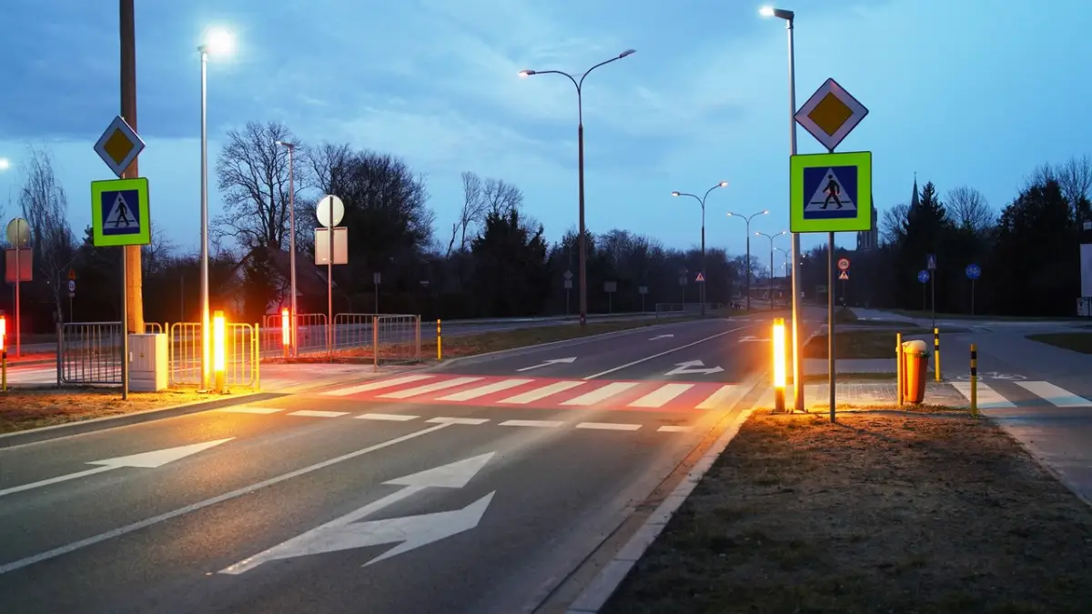 Toruń wprowadza system Safepass w celu zwiększenia bezpieczeństwa pieszych