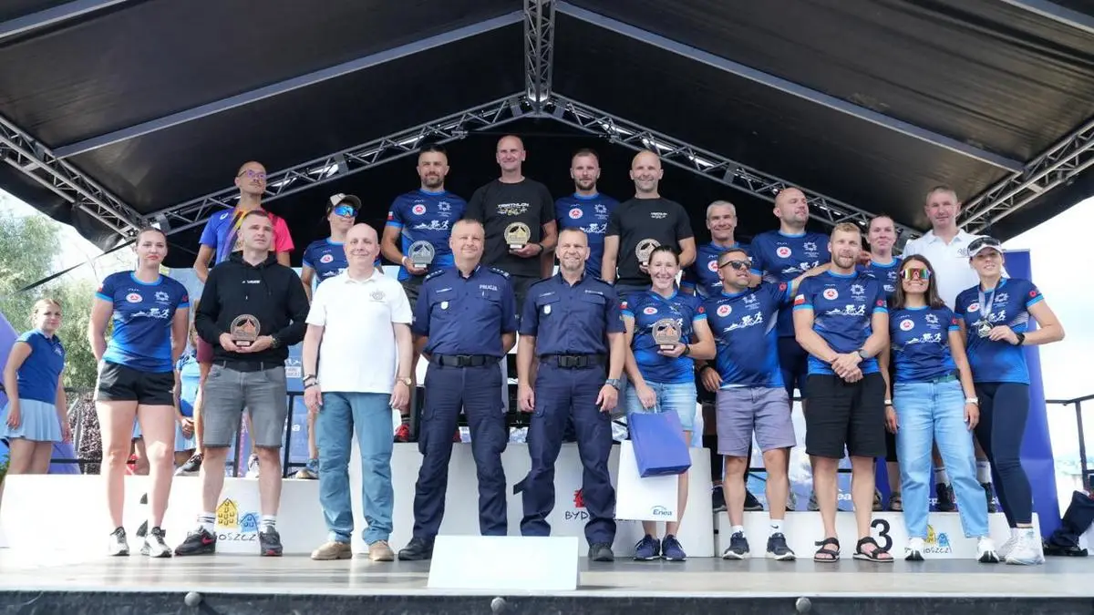 Mistrzostwa Polski Policji w triathlonie w Bydgoszczy