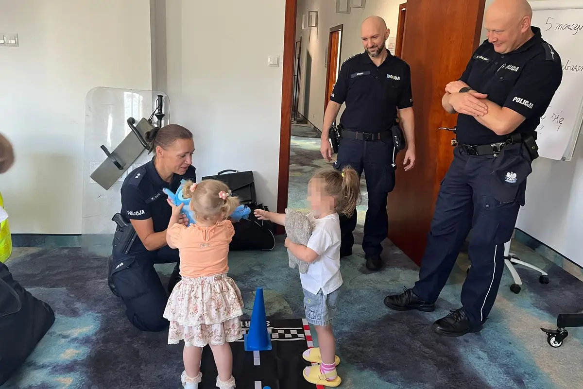 Toruńscy policjanci zorganizowali spotkanie z repatriantami
