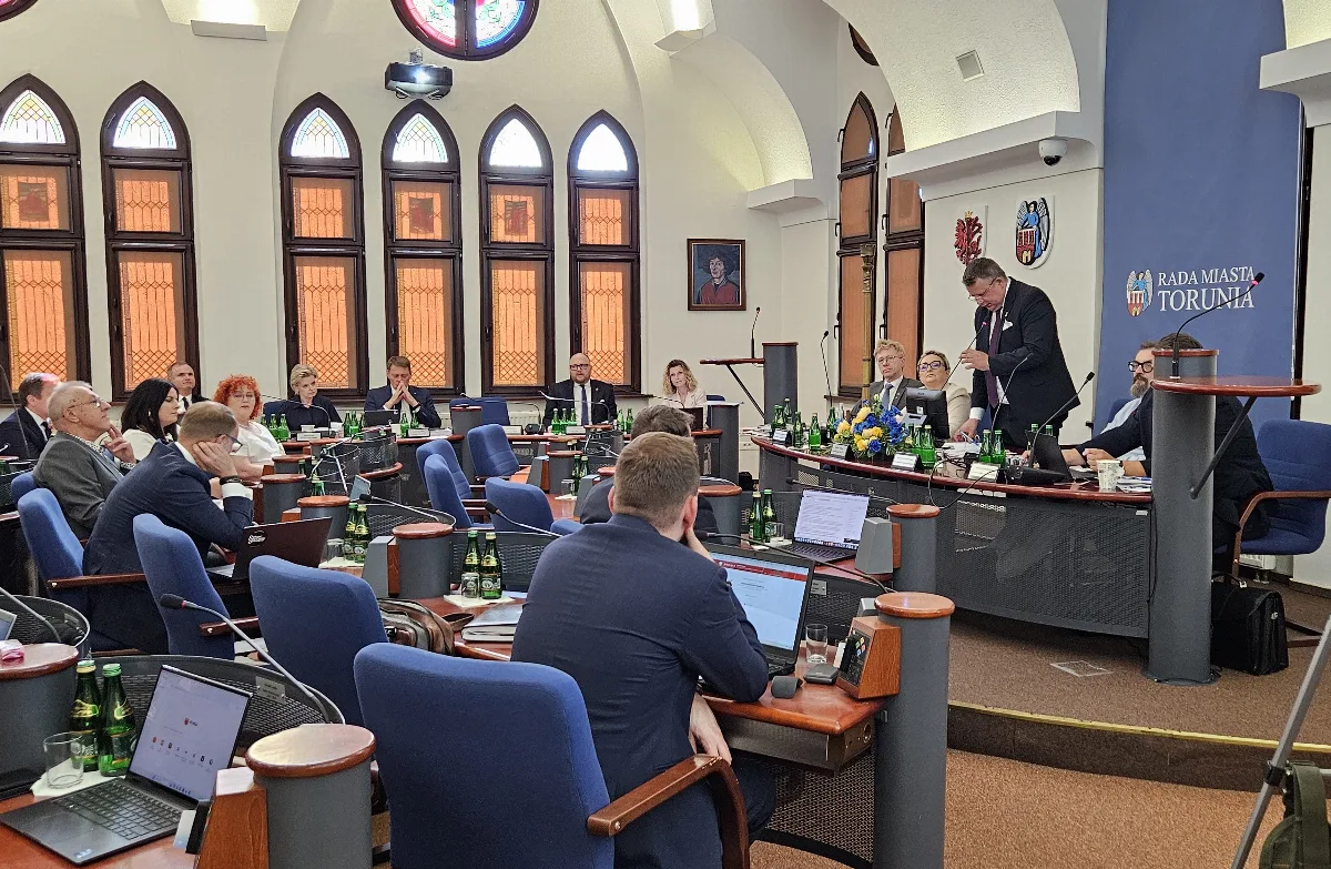 Rada Miasta Torunia przyjęła raport o stanie gminy za 2025 rok