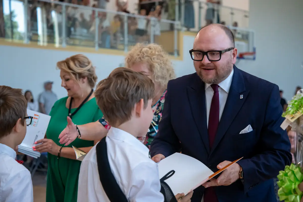 Nabór wniosków o Nagrody Prezydenta Miasta dla absolwentów szkół ponadpodstawowych