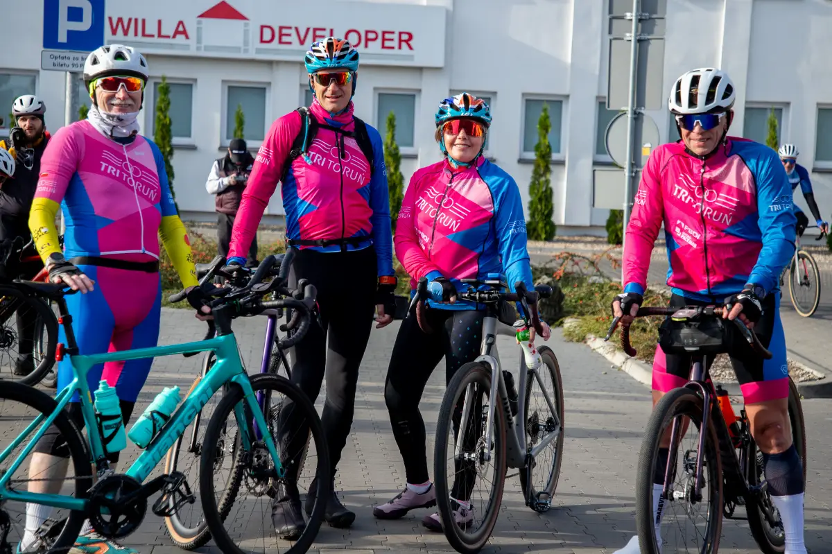 Rowerowy przejazd „Kręcę, Badam, Nie Odkładam” w Toruniu promuje zdrowie