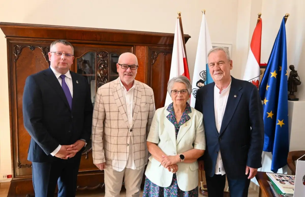 Spotkanie z byłymi Marszałkami Senatu w Toruniu