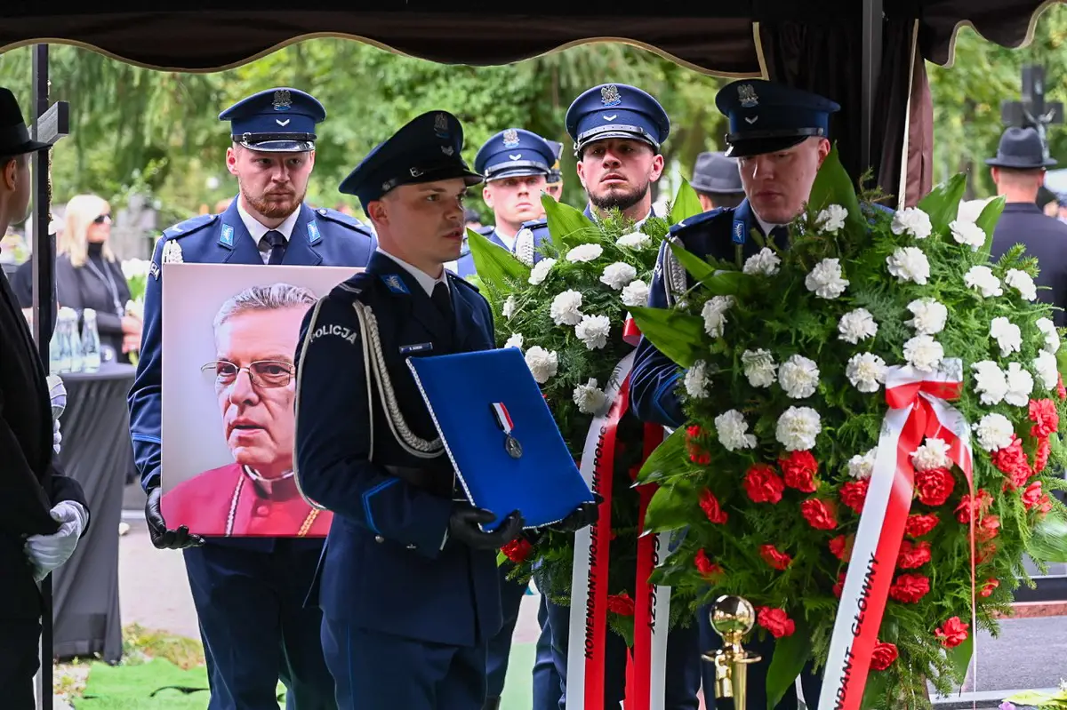 Uroczystości pogrzebowe Księdza Infułata Stanisława Kotowskiego
