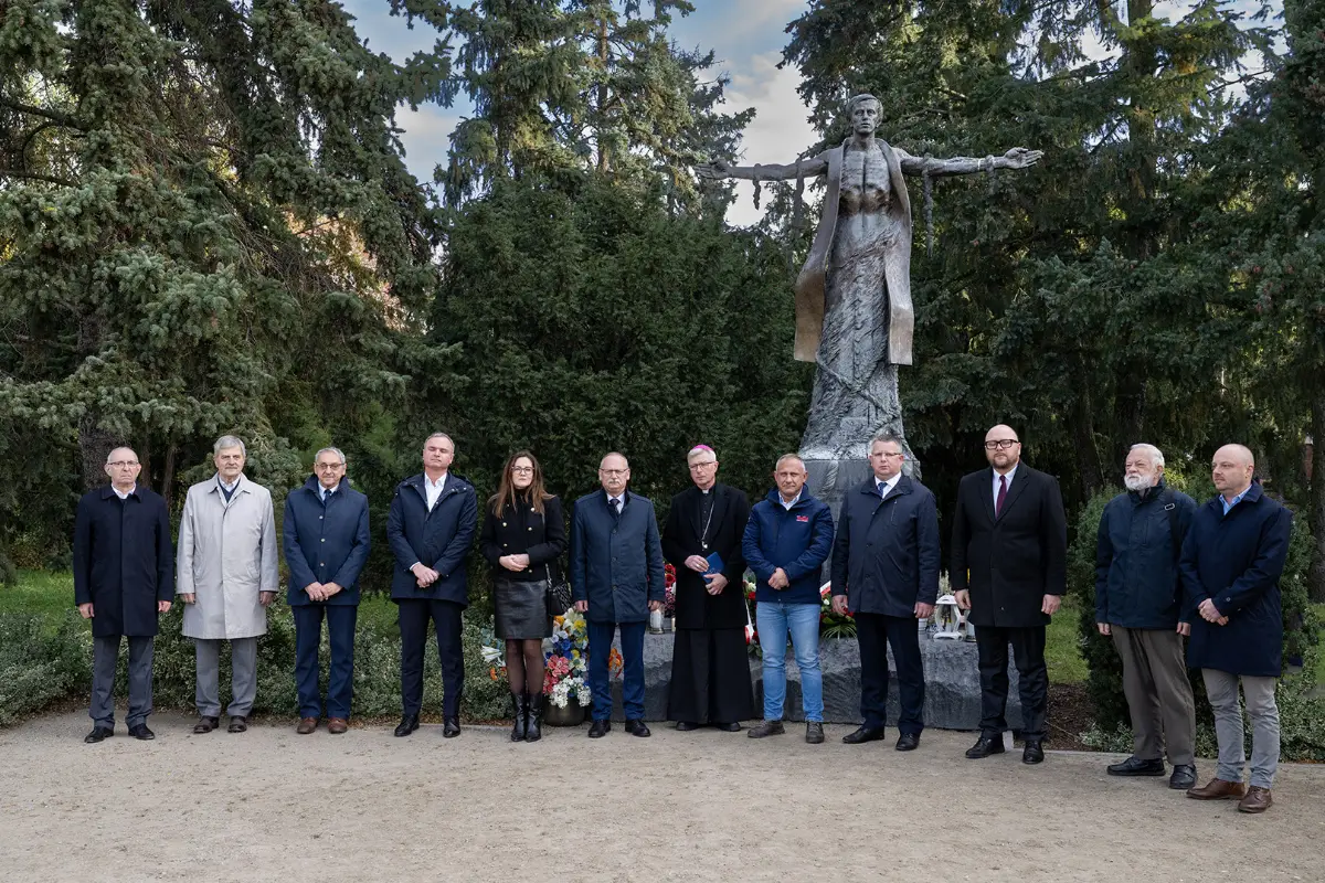 Toruń upamiętnił bł. ks. Jerzego Popiełuszkę